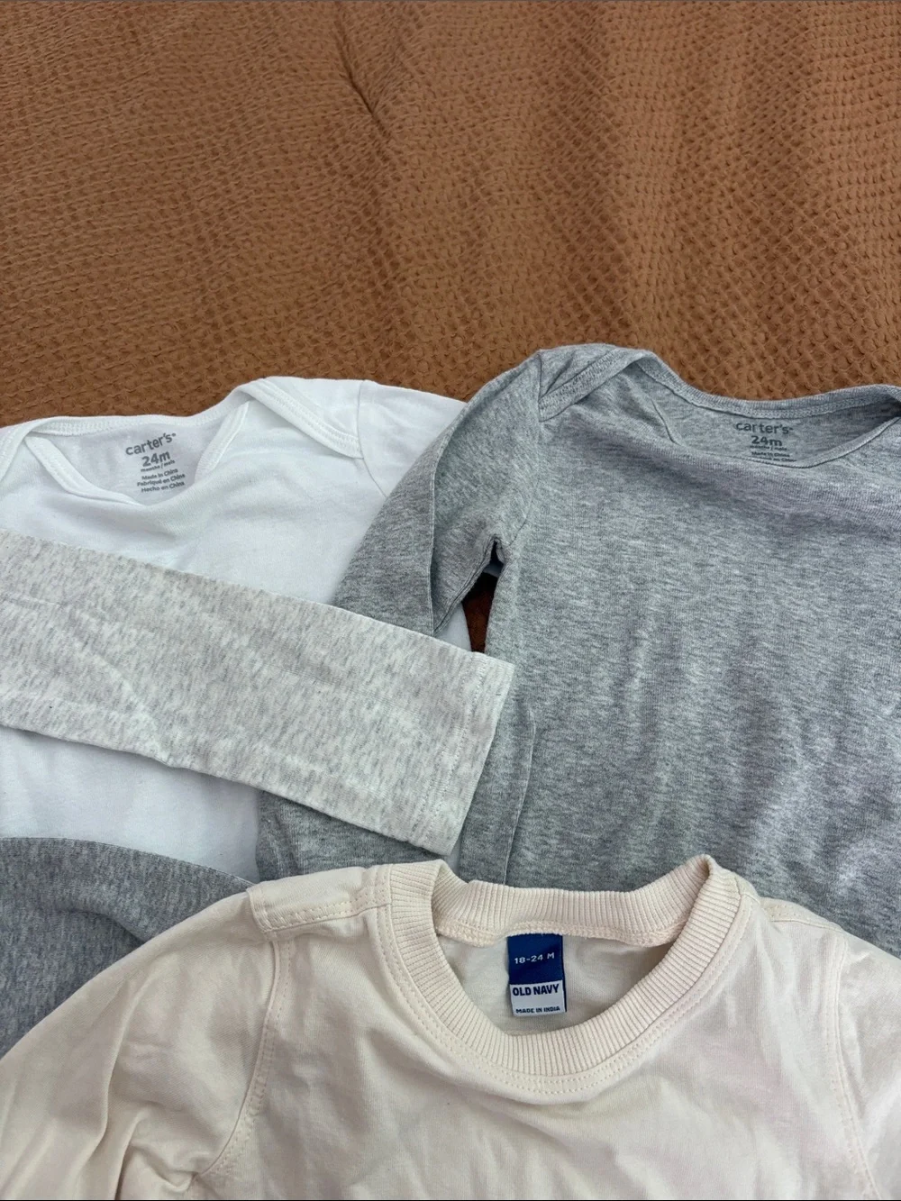 Old Navy Baby Neutral Long Sleeve Tops & Bodysuits - Gray, White, Cream